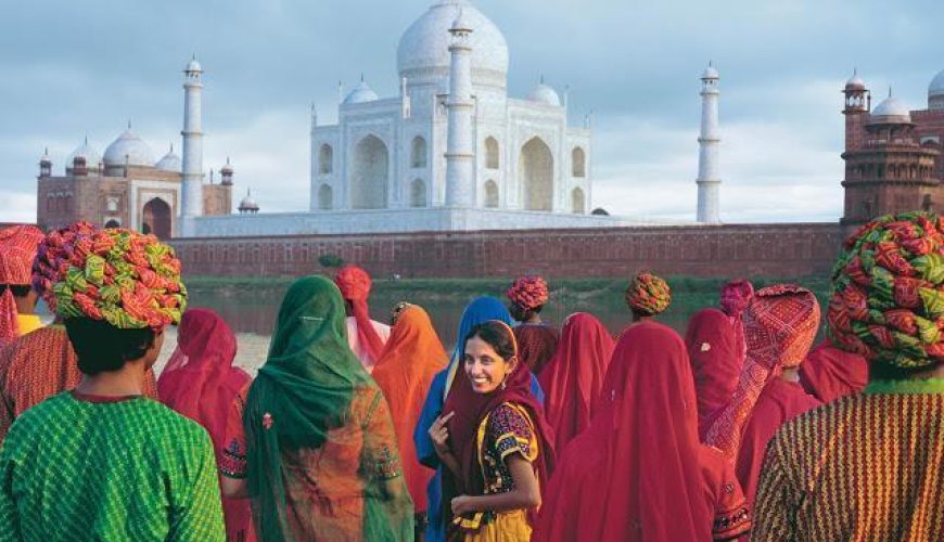 Top 10 Reasons to go for Tours to India