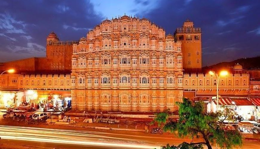 Hawa-Mahal-Palace-Jaipur-Monuments-Of-India